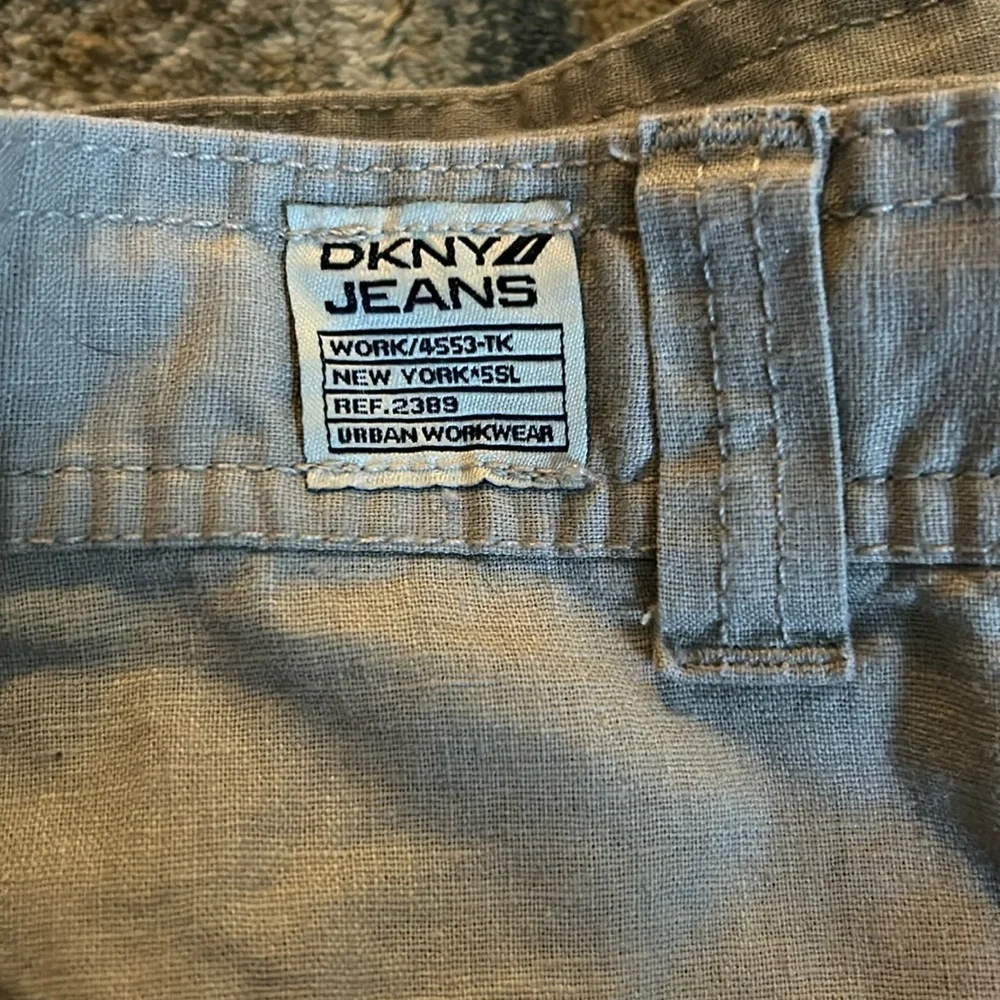 DKNY Jeans Long Lightweight  shorts -Size 38w